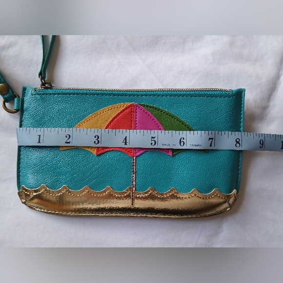 Relic By Fossil Takeaway Summer Beach Umbrella Wristlet  8" x 5" - Picture 7 of 8